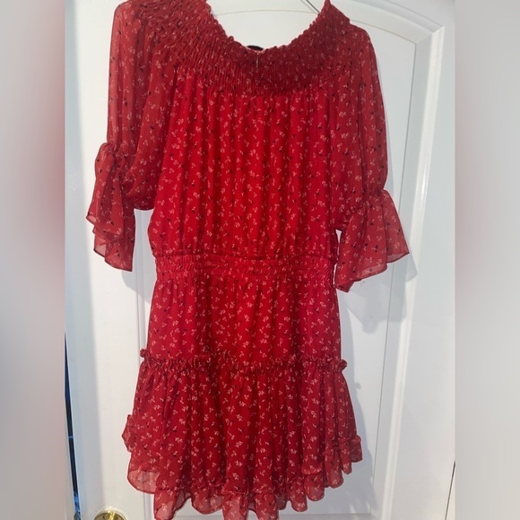 MISA Los Angeles Darla Floral Off Shoulder Dress ❤️ - Picture 6 of 12